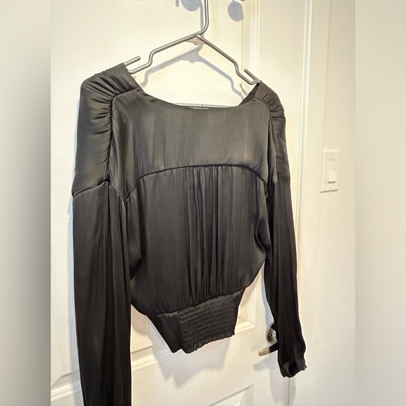 Dynamite - Top - Picture 5 of 9